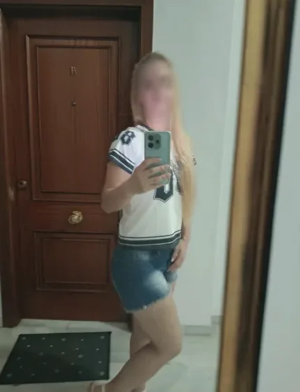 Nele, 38