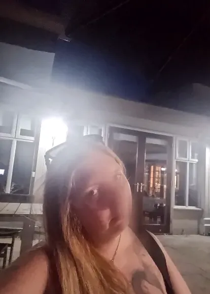 Romana, 35