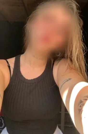 Sanja, 32