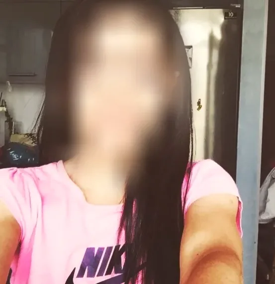 Sarah, 33